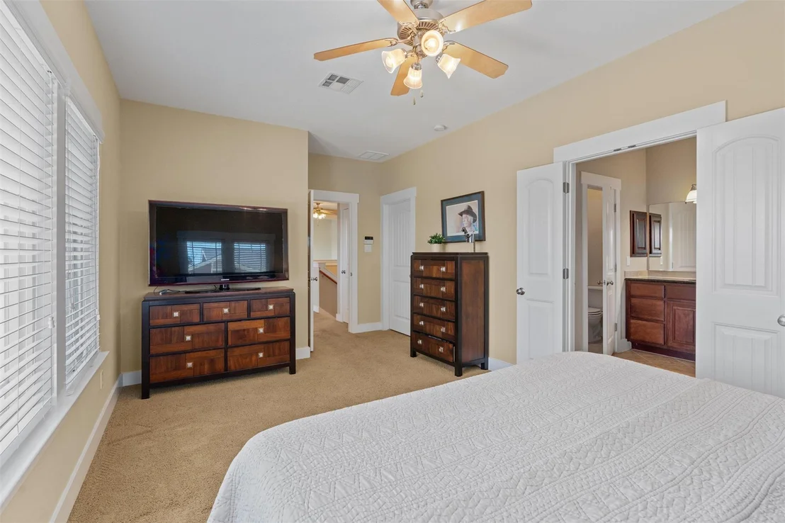 Photo of Unit 804 at 2930 Grand Oaks LOOP