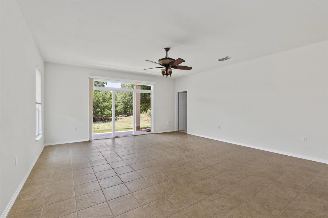 Photo of 215 Crockett LOOP