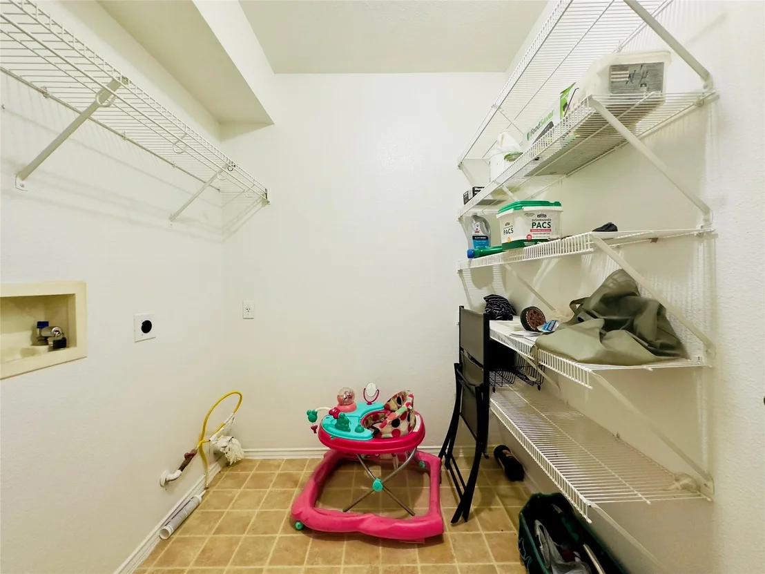 Photo of 2255 Ada LN