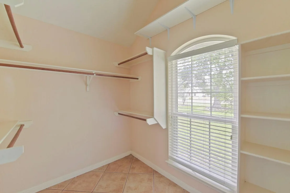 Photo of 330 Humphrey DR