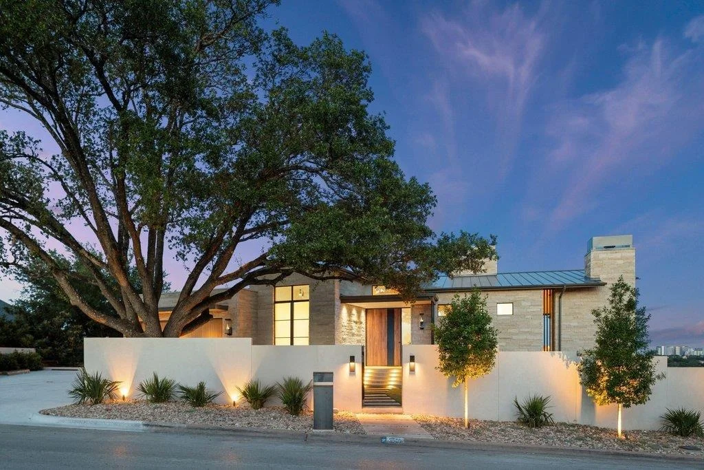 Photo of 3501 Mount Bonnell RD
