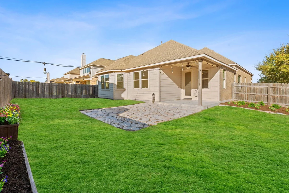 Photo of 21100 Windmill Ranch Ave