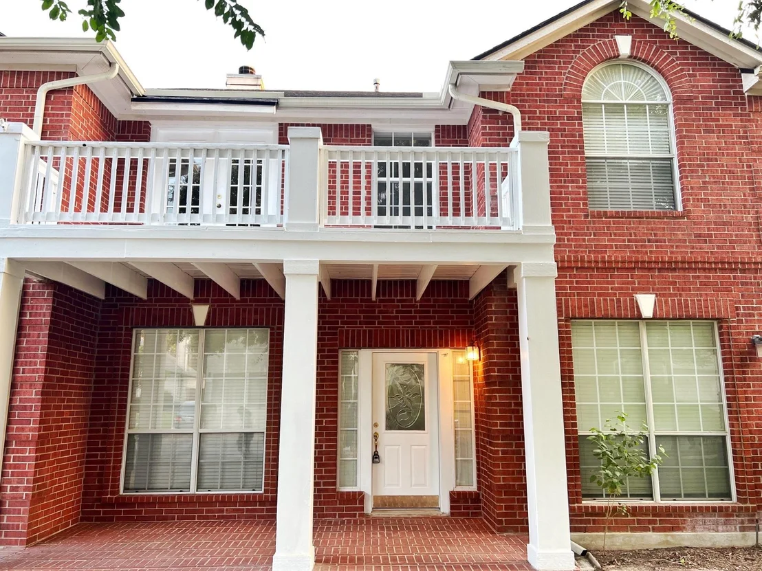 Photo of 1003 Ambrose DR