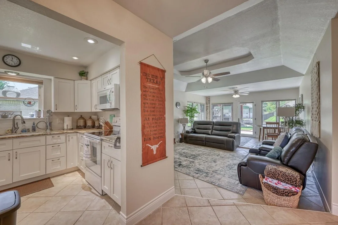 Photo of 507 N Beach DR