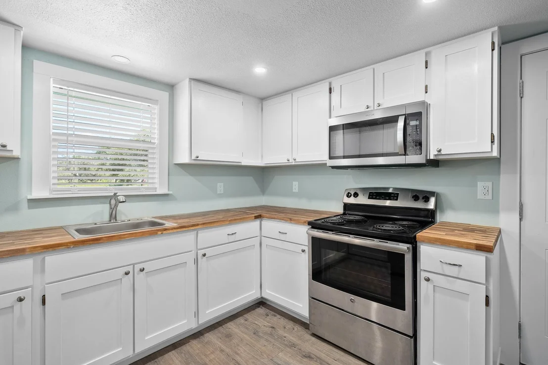 Photo of 248 Post Oak LN