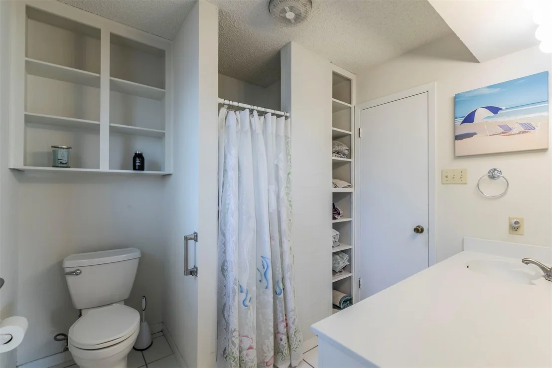 Photo of 605 Manning DR