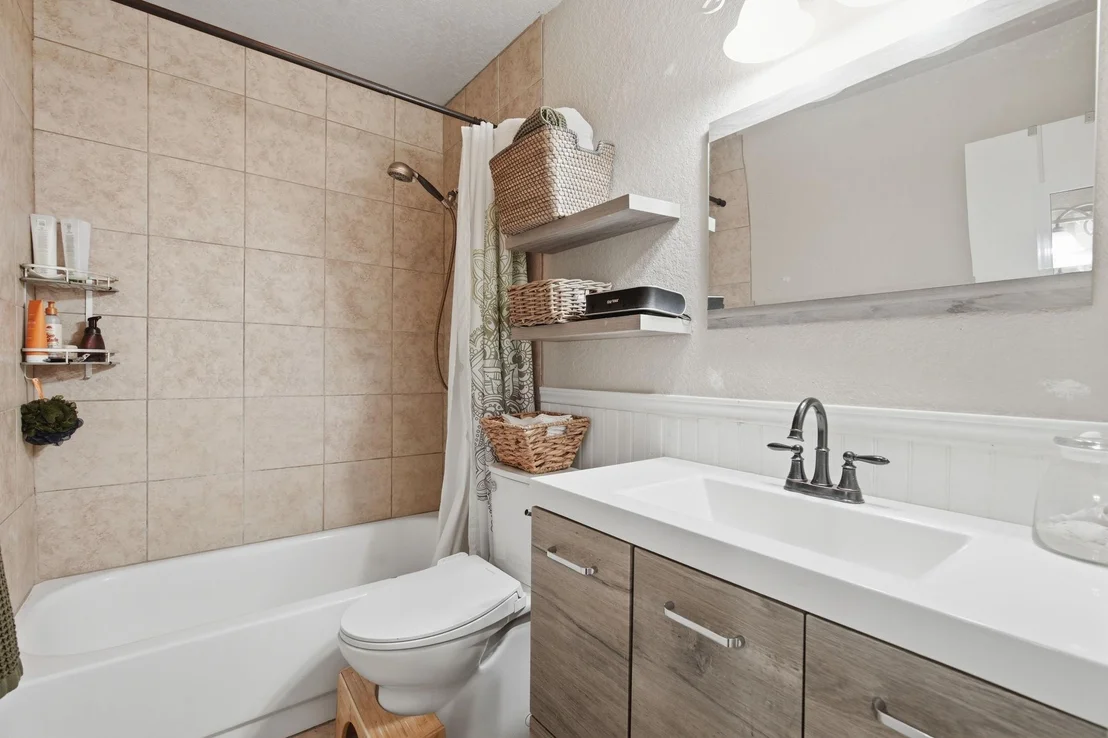 Photo of 141 Meadowland