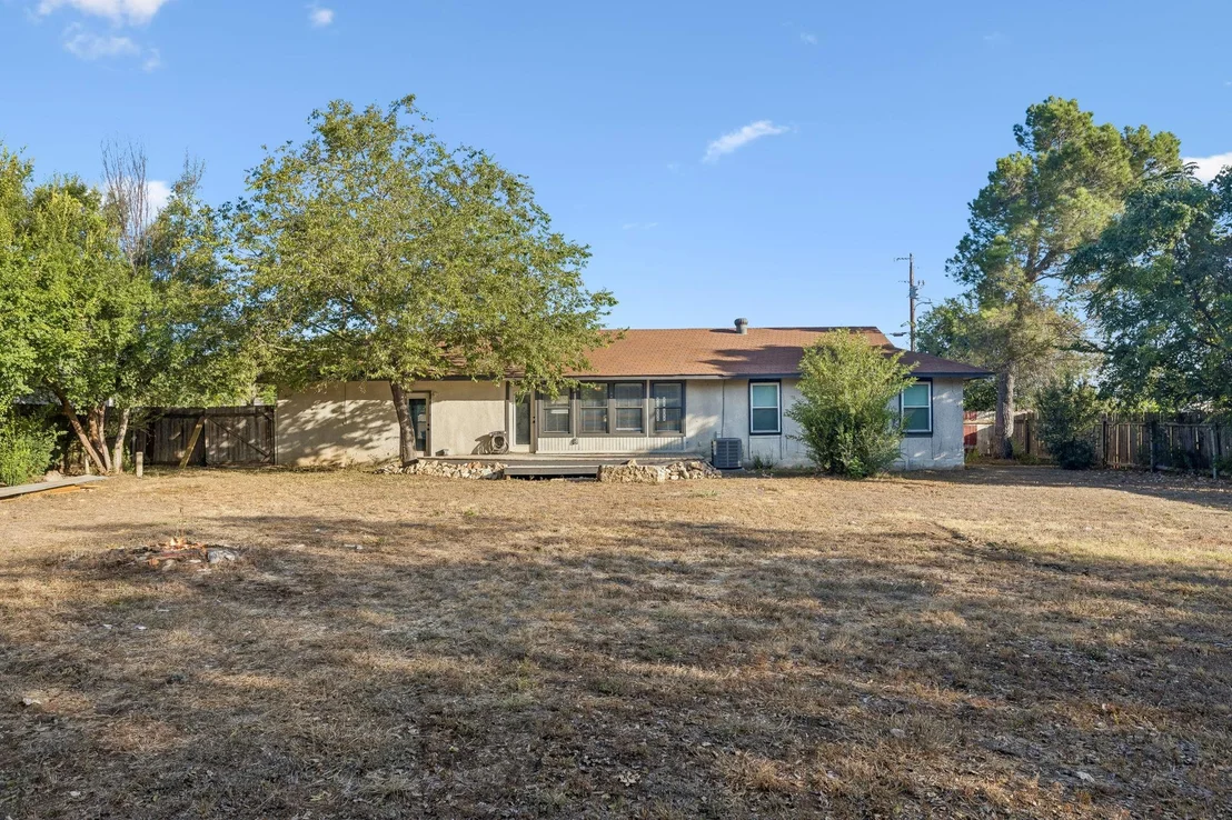 Photo of 200 Seminole RD