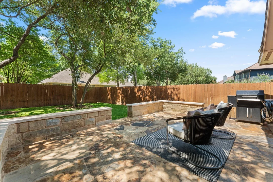 Photo of 10808 Redmond RD