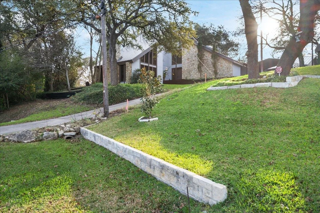 Photo of 3348 Bob White LN