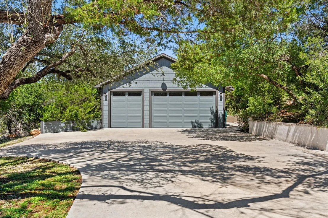 Photo of 16524 Kidd LN