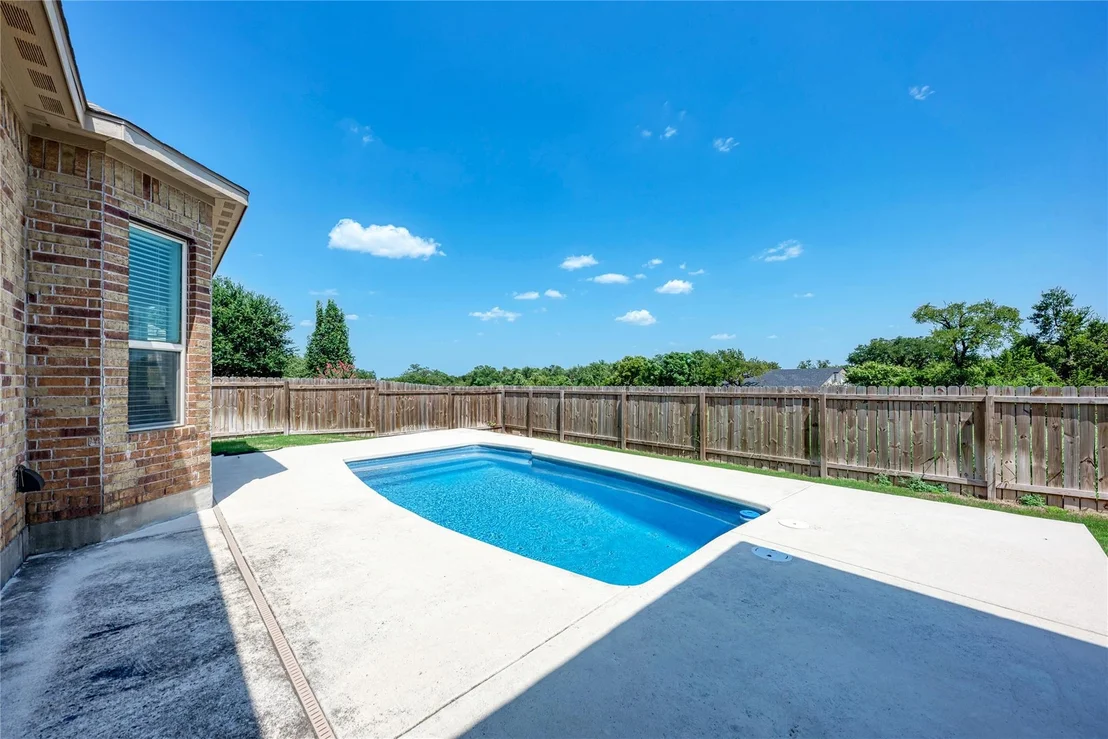 Photo of 600 Rosedale BLVD
