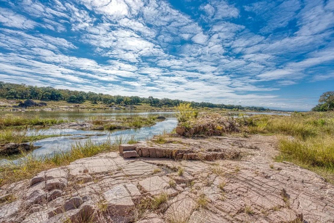 Photo of 103 E Indian Bend RD