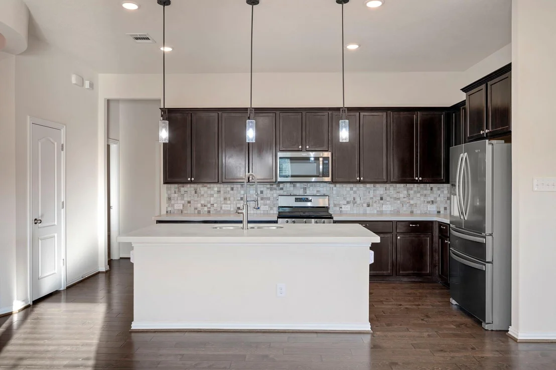 Photo of 5701 Como CV