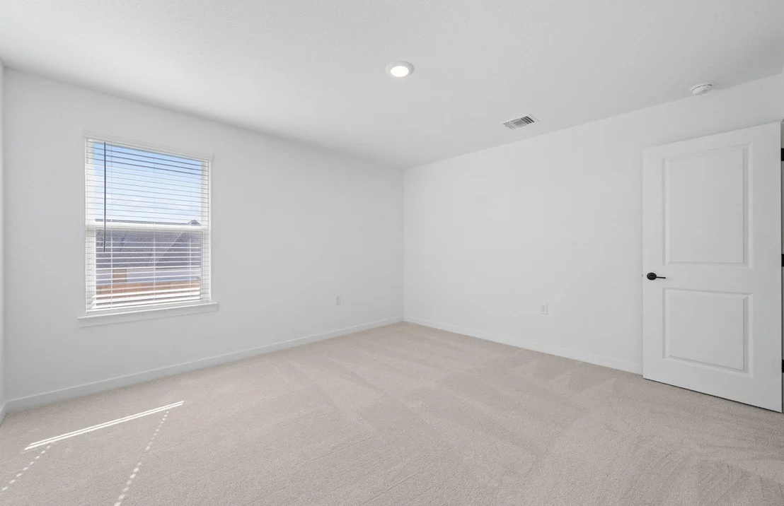 Photo of 125 Adlai Ave