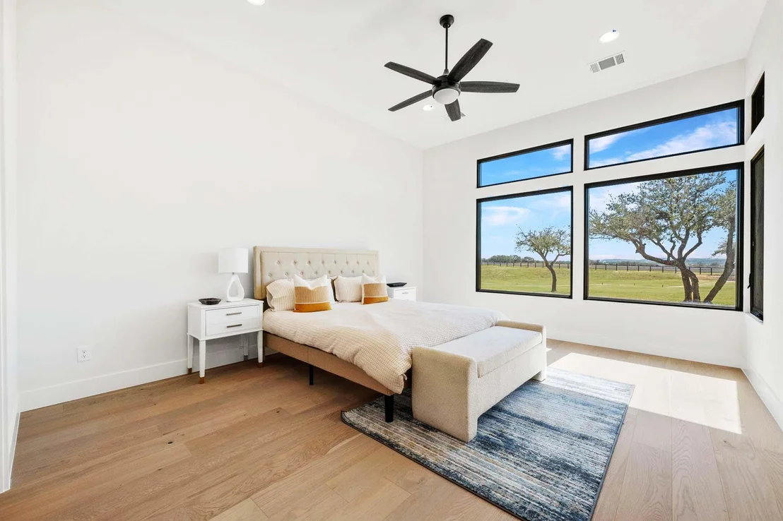 Photo of 2401 KAHALA SUNSET DR