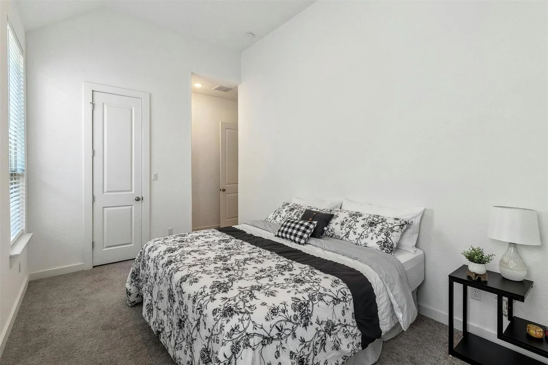 Photo of 104 Rainbow Valley TRL