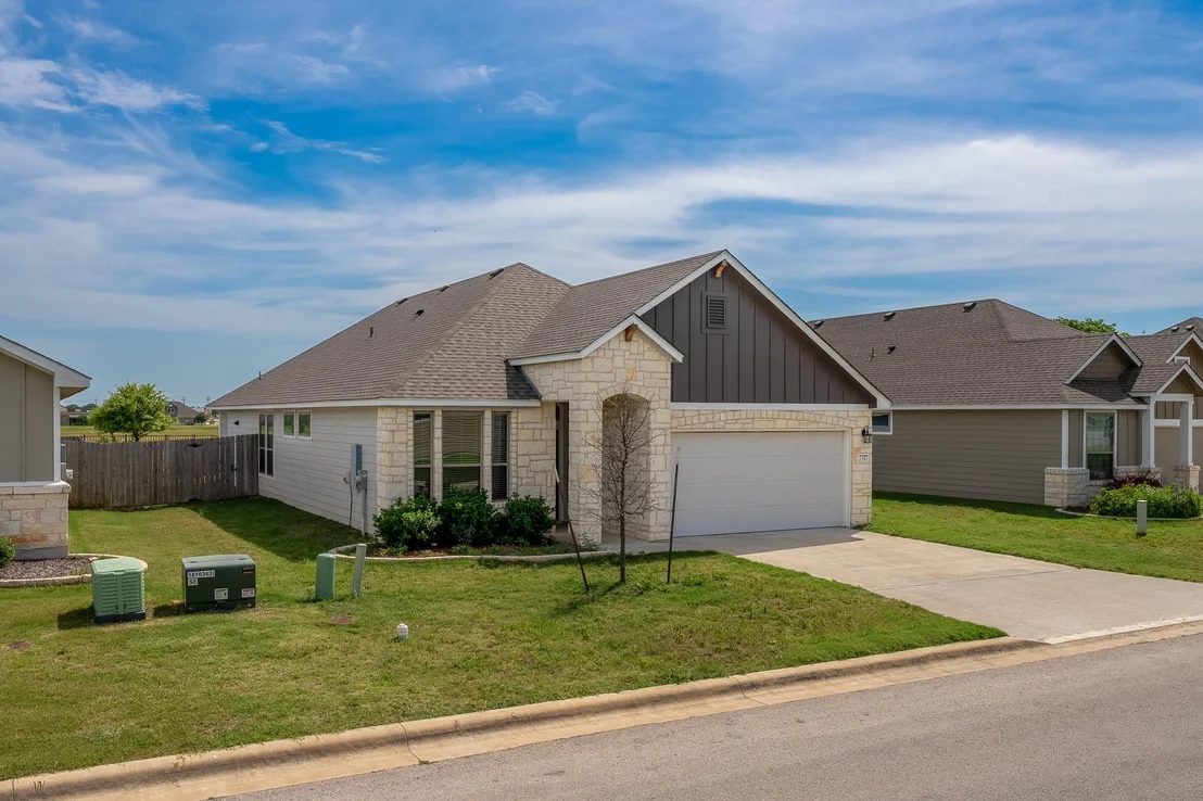 Photo of 7317 Buffalo Grass DR
