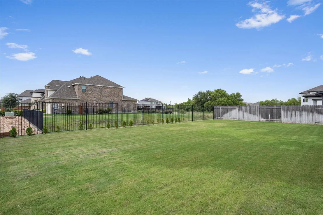 Photo of 5363 Orsini BLFS