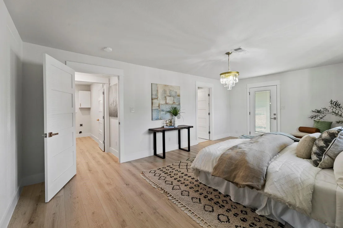 Photo of 601 S Chaparral