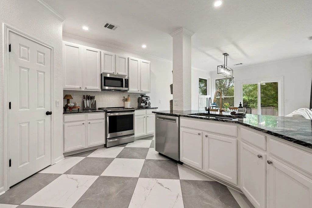 Photo of 2720 Cascade Falls DR