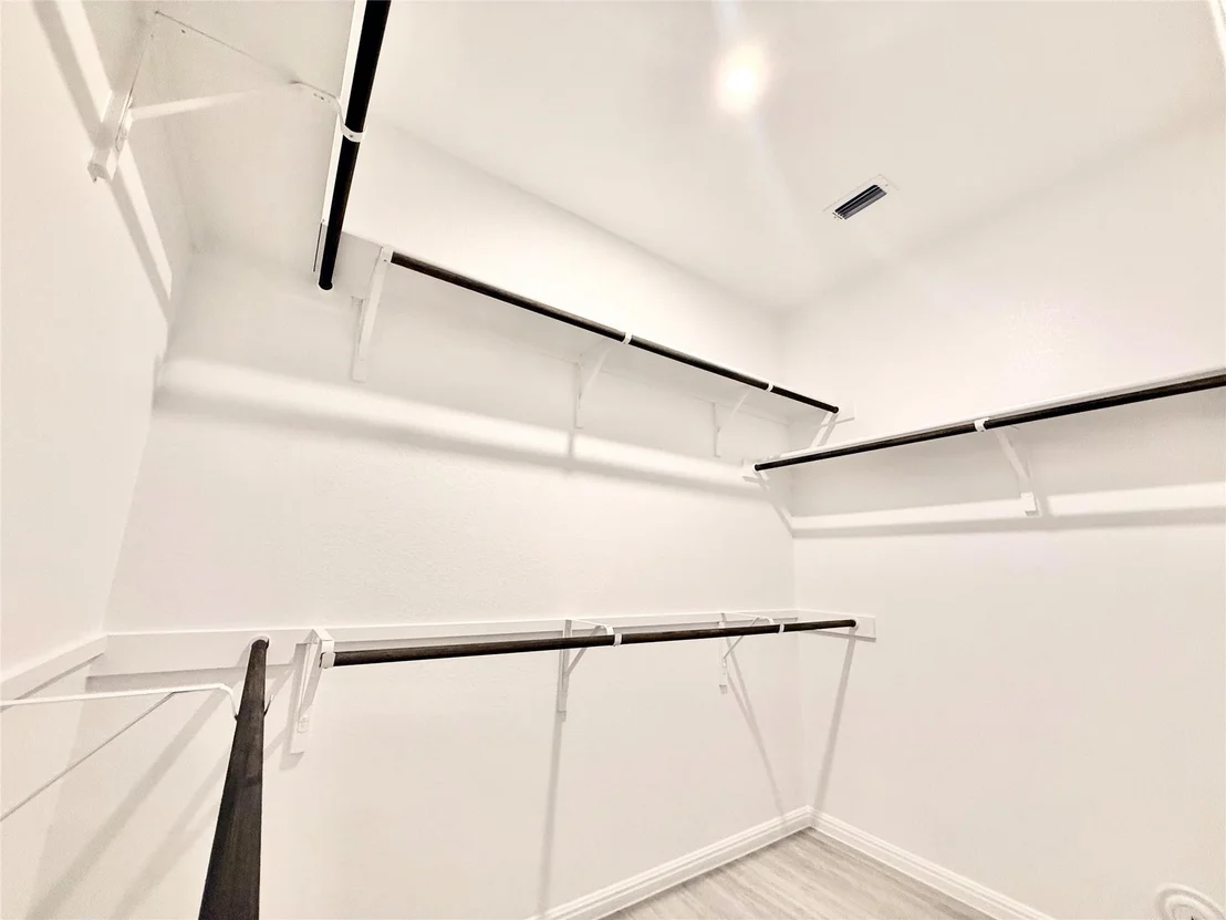 Photo of 389 Young ST