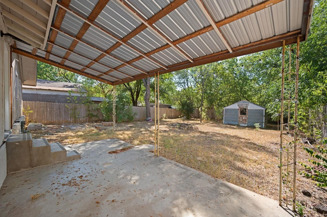 Photo of 511 W Odell ST