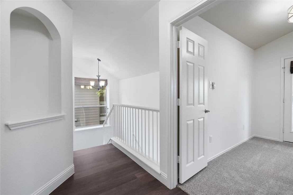 Photo of 1102 Peyton PL
