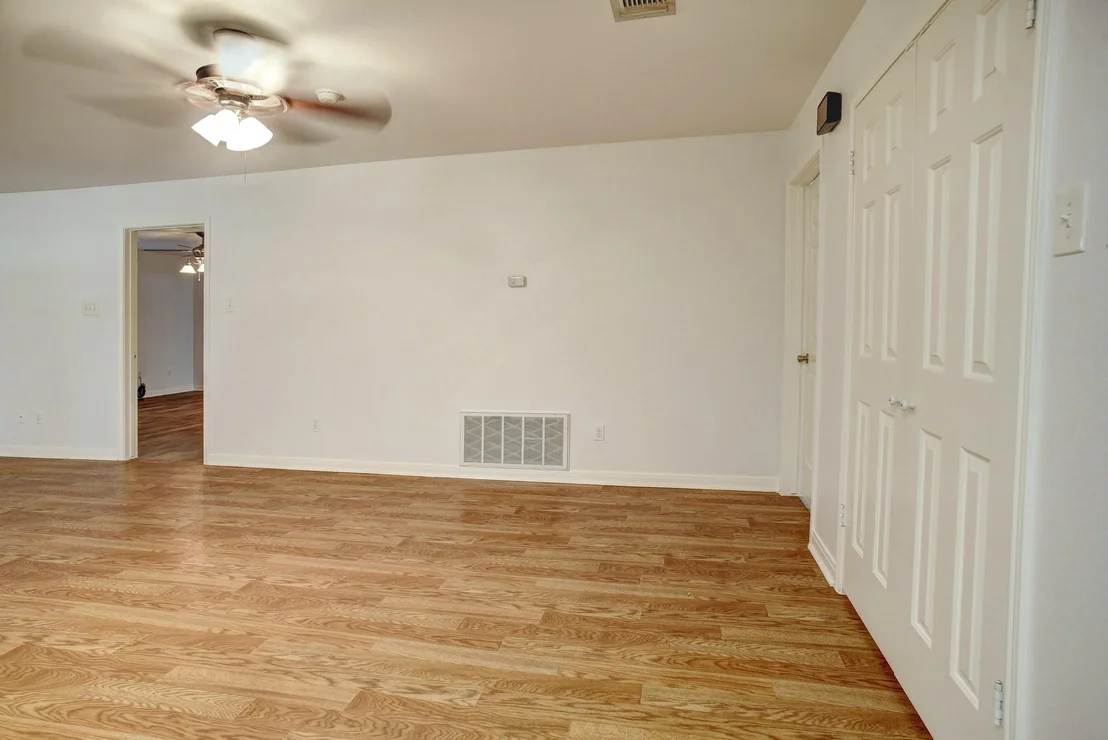 Photo of 504 Leah LN