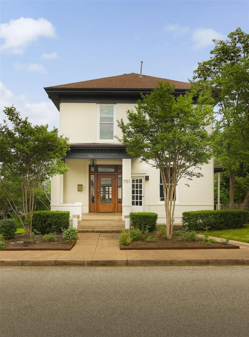 Photo of 701 Highland Ave