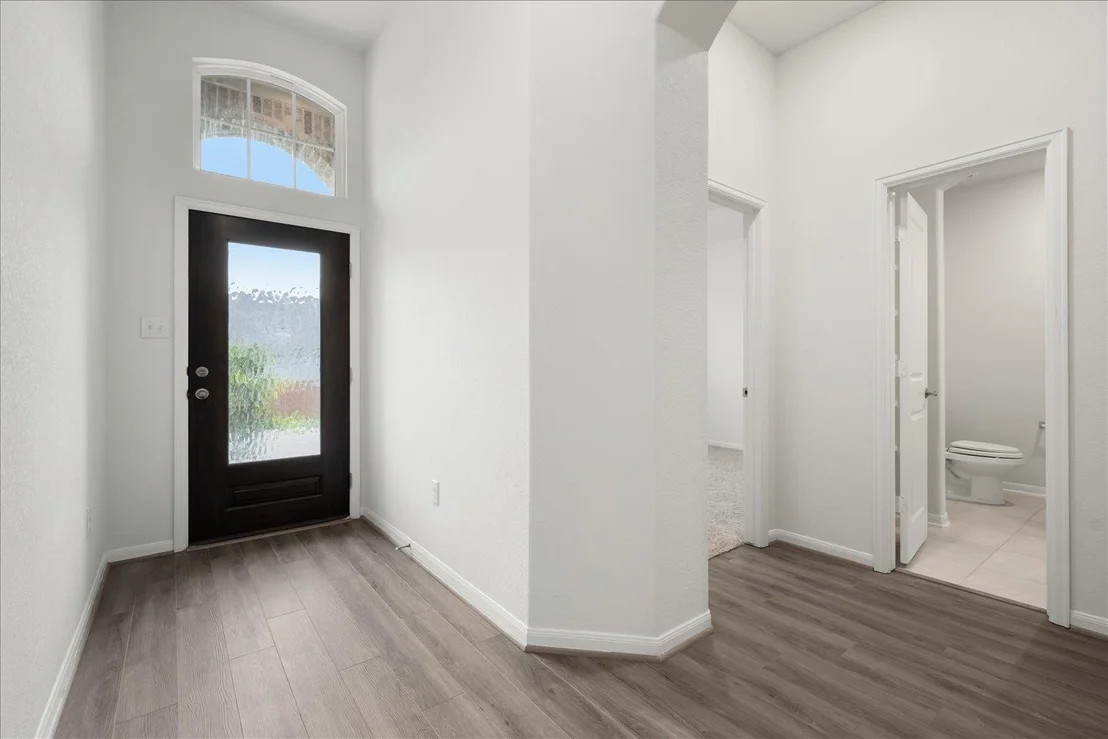 Photo of 423 Leadtree LOOP