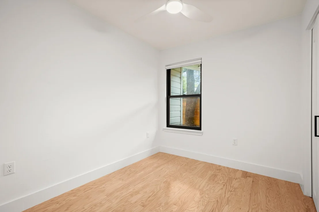 Photo of 207 El Paso ST
