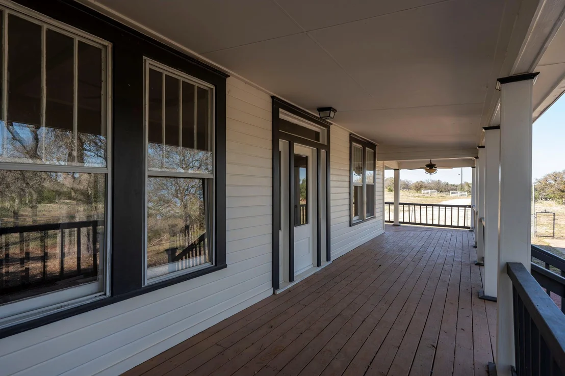 Photo of 1501 Beaver LN