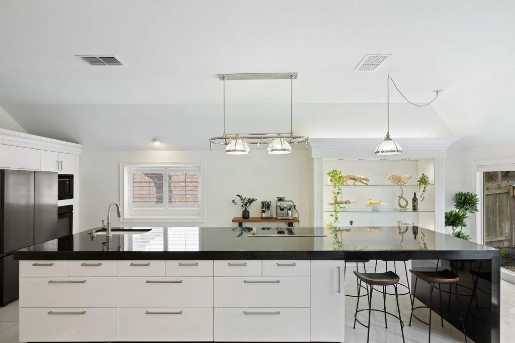 Photo of 2200 Cliffs Edge DR