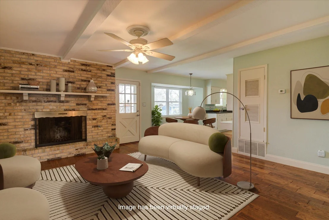 Photo of 1100 Colony North DR