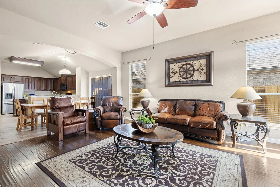 Photo of 3644 Rosalina LOOP