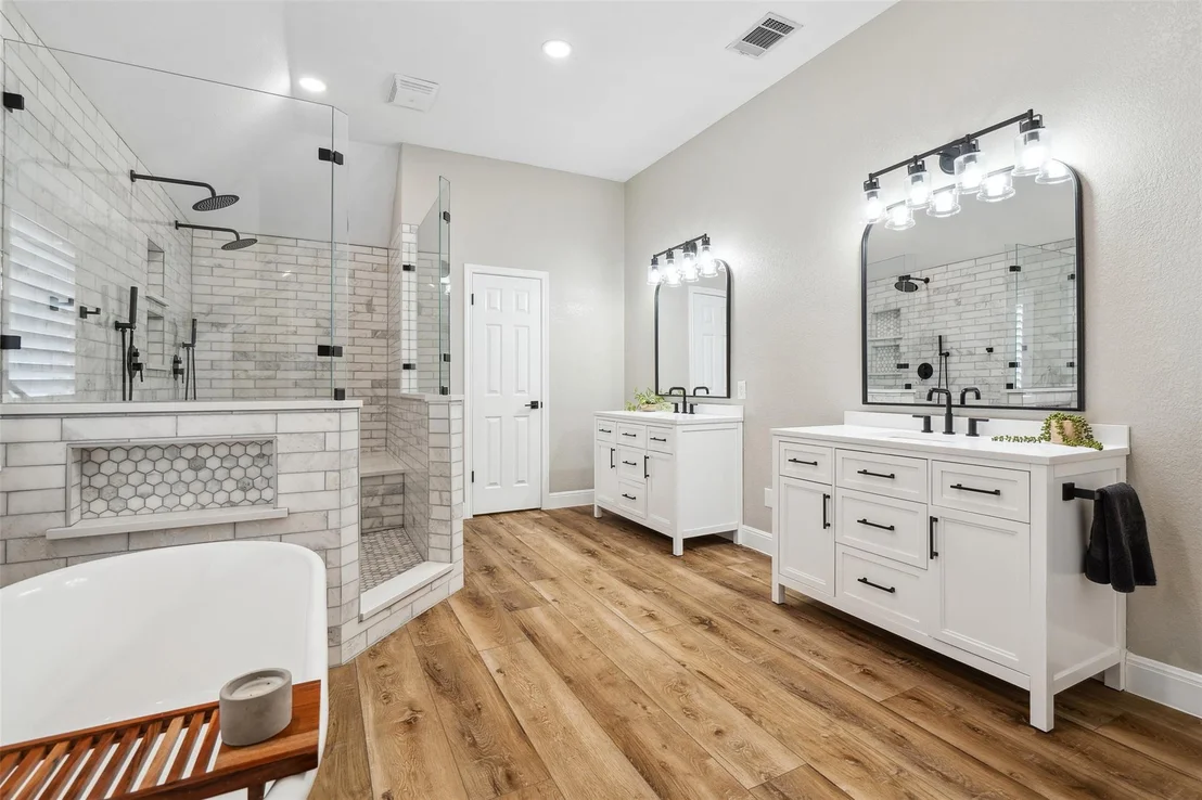 Photo of 30307 Oak Tree DR