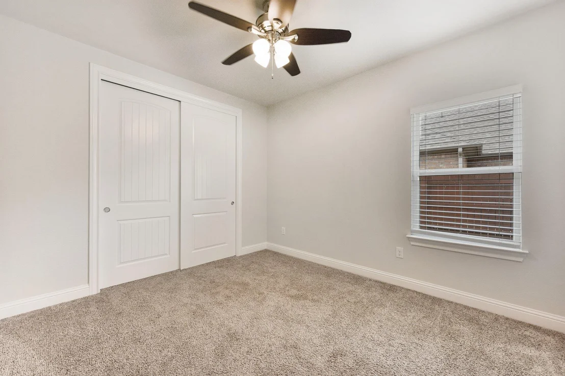 Photo of 114 Magona TRL