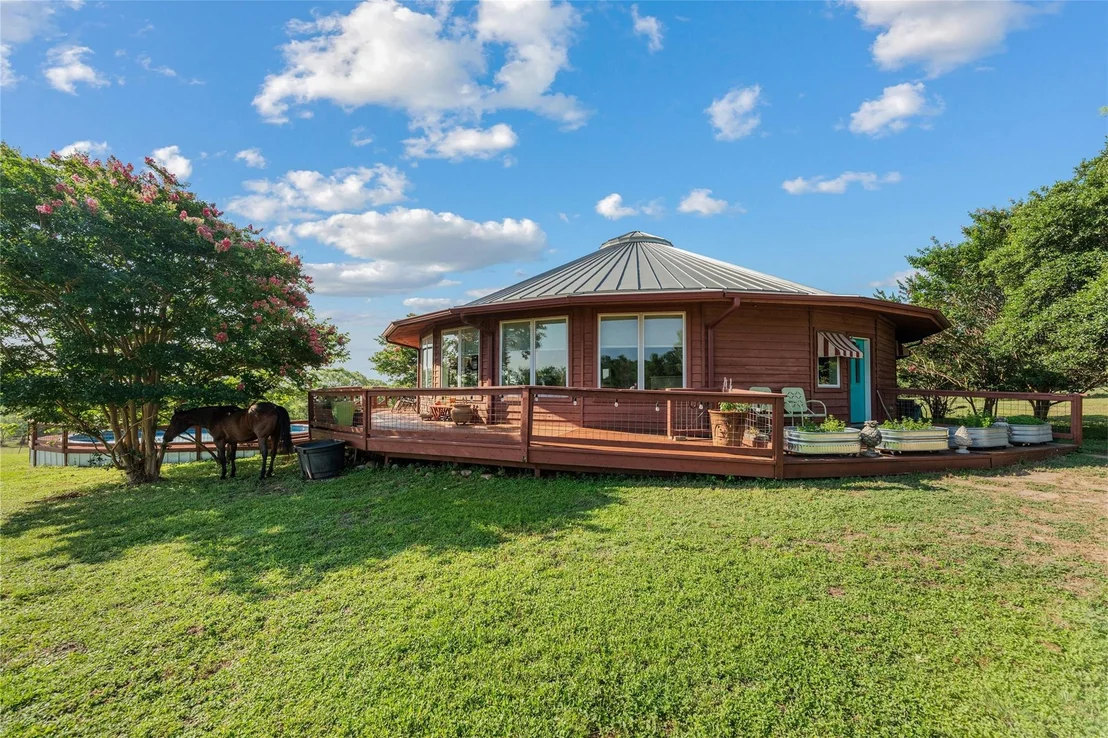 Photo of 15950 Decker Lake RD