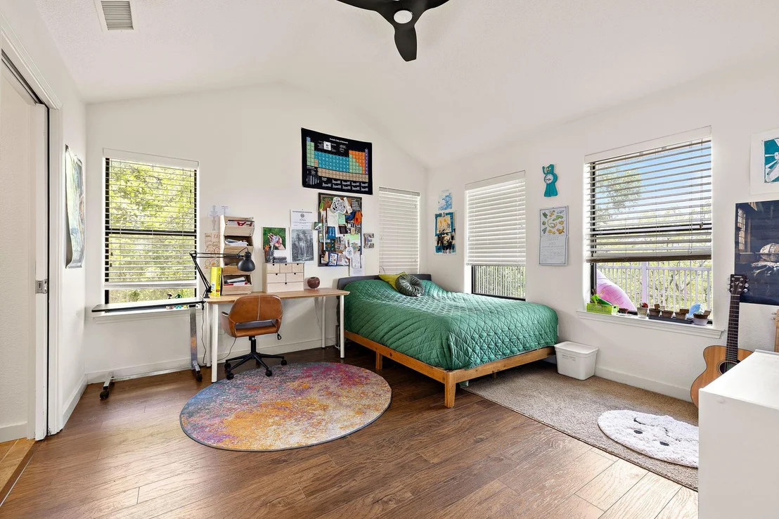 Photo of 706 Barton BLVD
