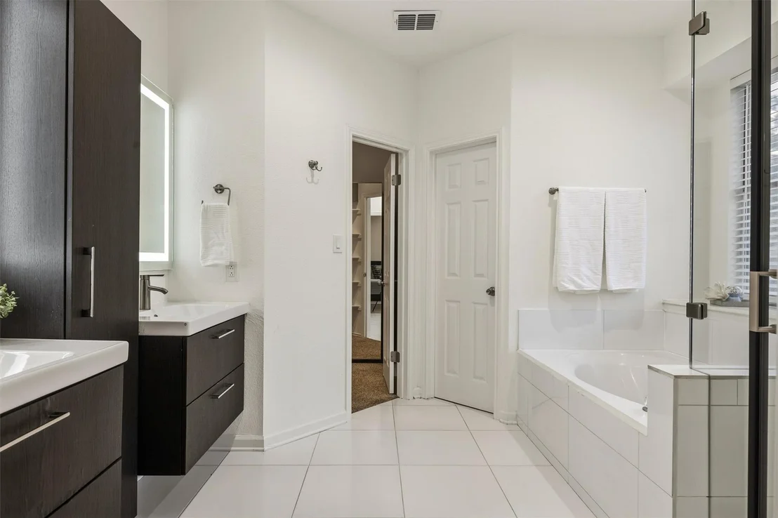Photo of 18000 Dansworth CV