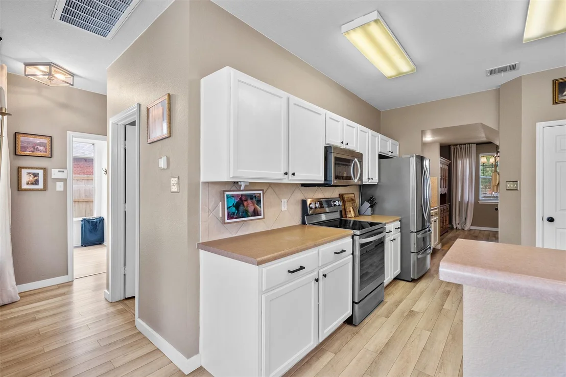 Photo of 7107 Kevin DR