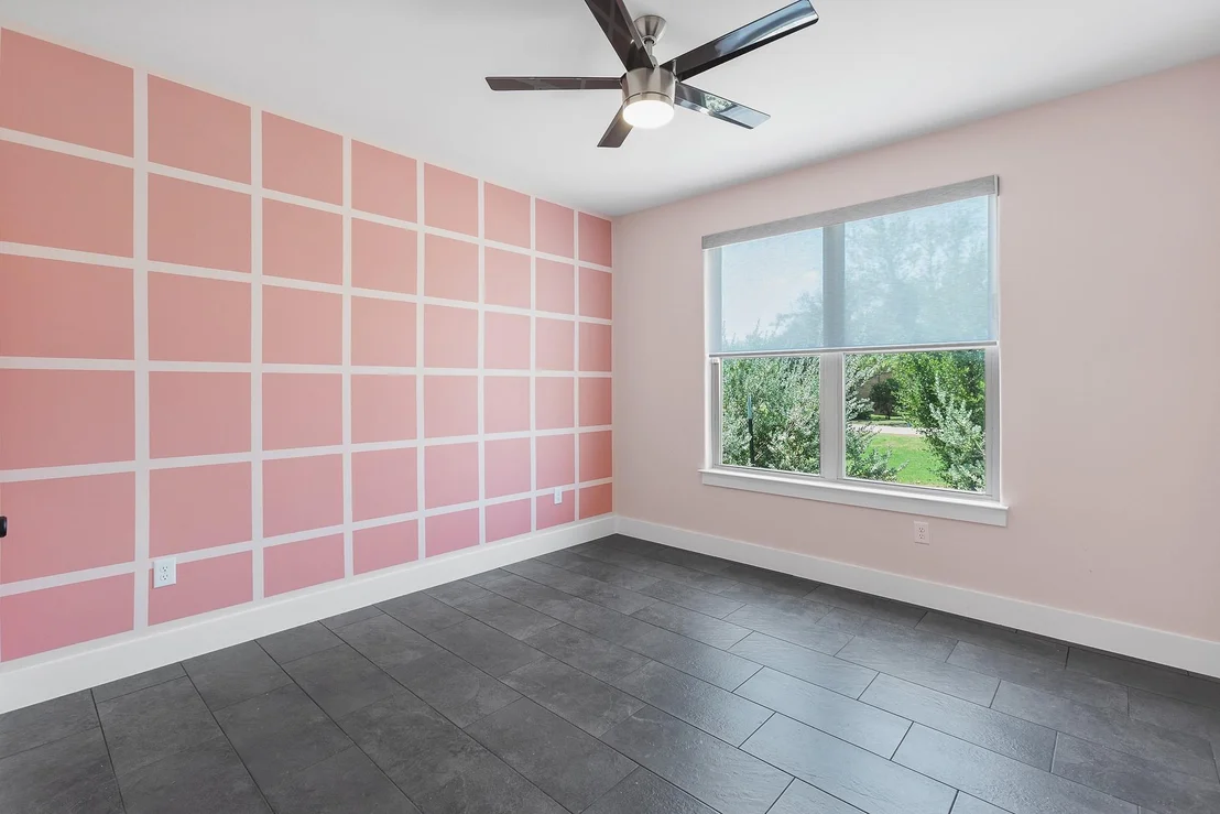 Photo of 303 W Browning ST