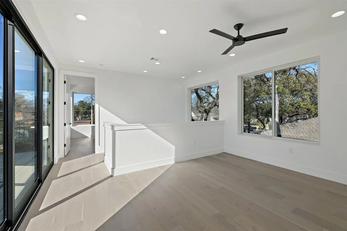 Photo of 2537 Sol Wilson Ave