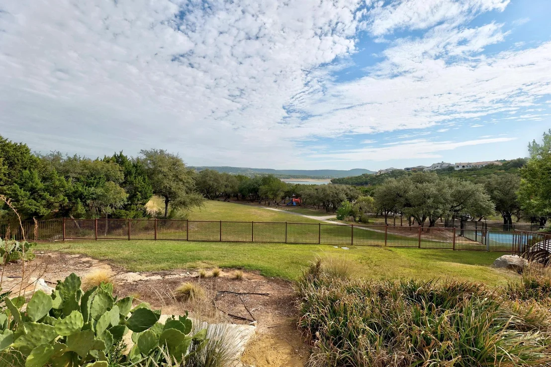 Photo of 6909 Sunset Ridge