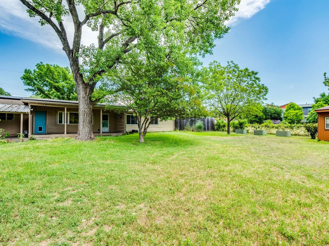 Photo of 10613 Macmora RD