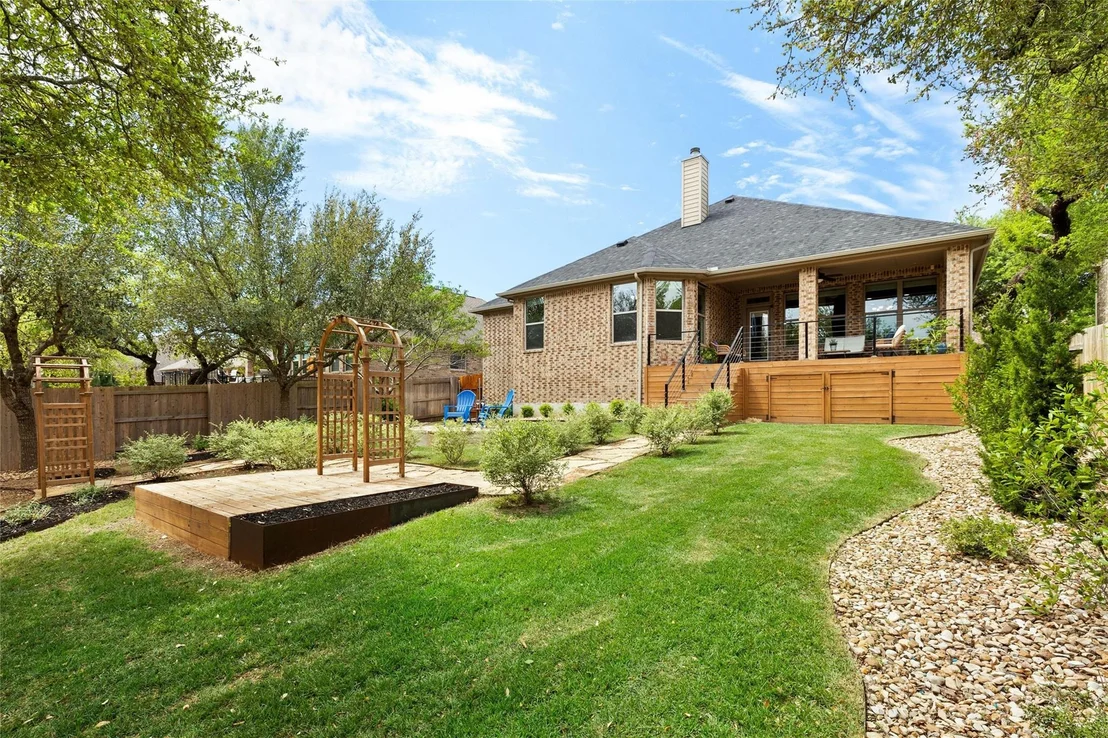Photo of 425 Catalina LN