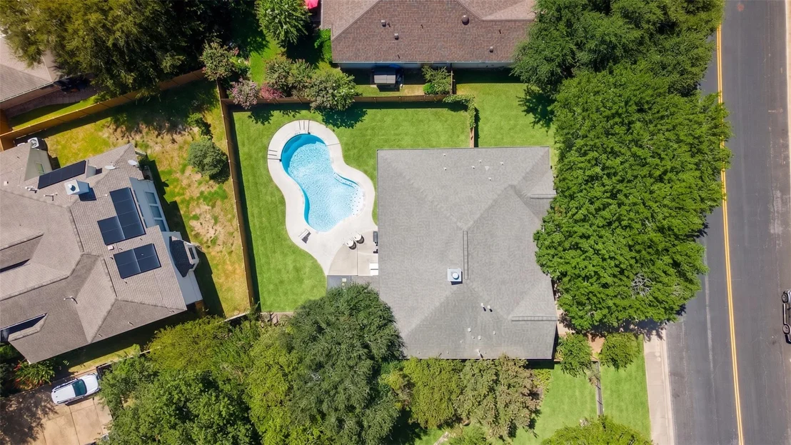 Photo of 10909 River Plantation DR
