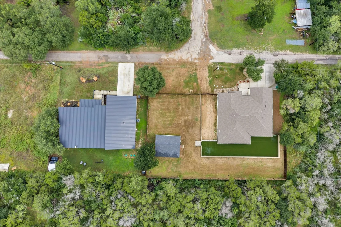Photo of 511 Taylor DR