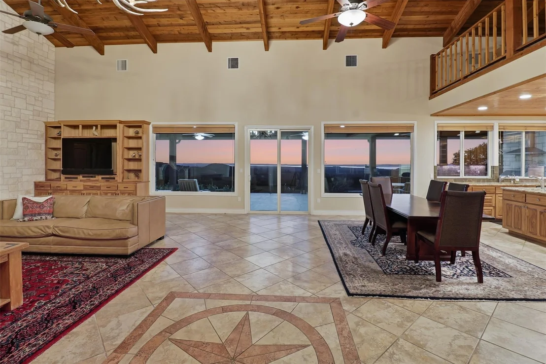 Photo of 450 Threadgill Ranch RD